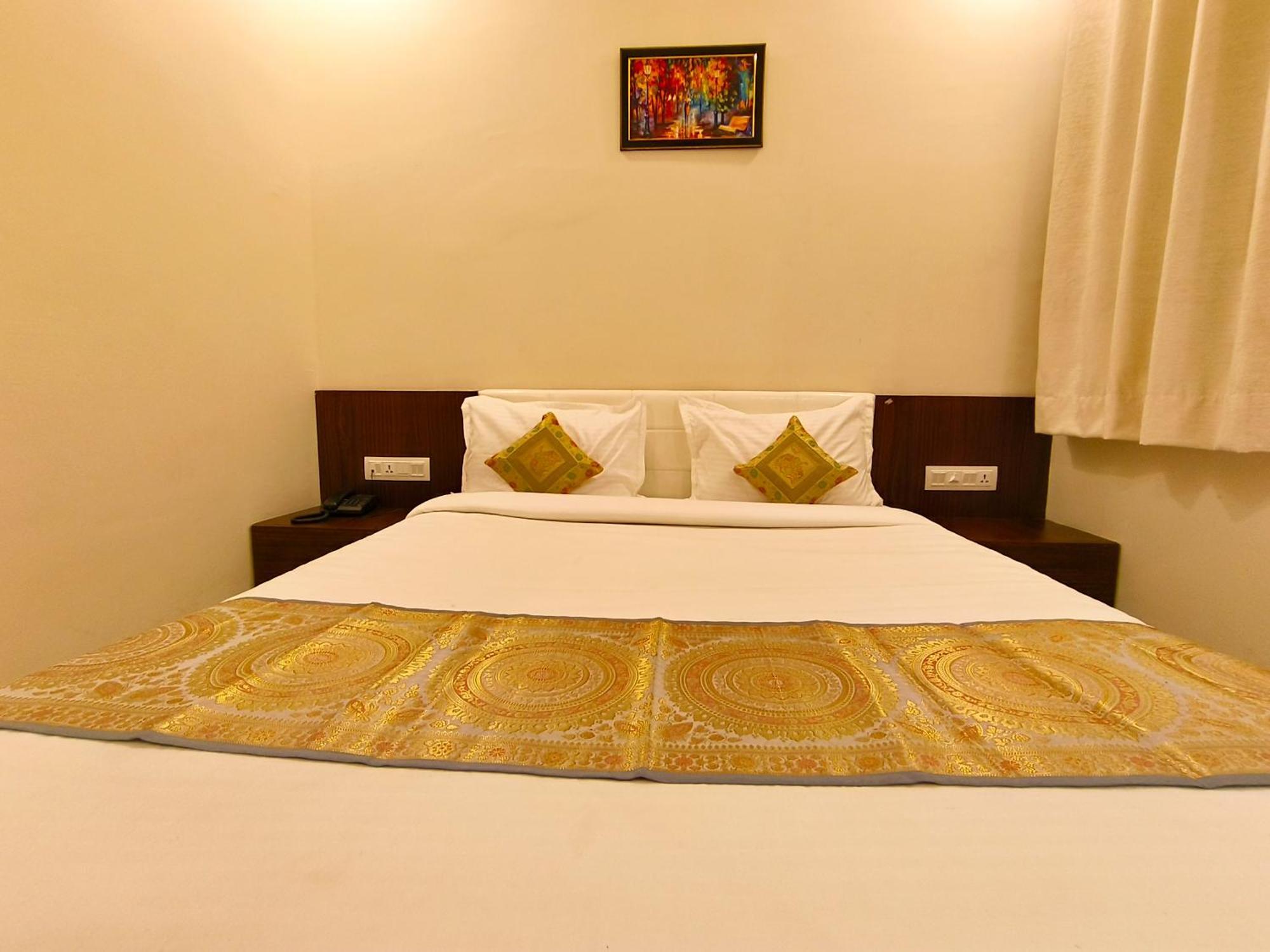 Hotel Veer Palace Near Udaipole Udaipur Eksteriør bilde